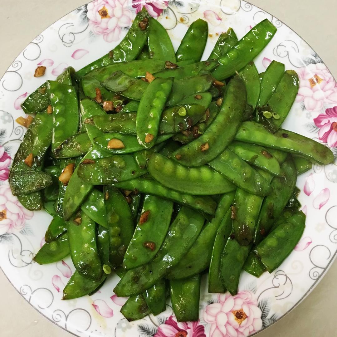 ay灯芯做的清炒豌豆荚