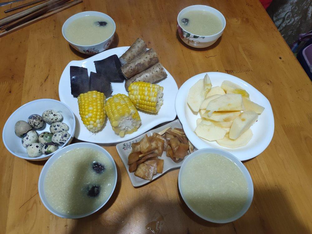 小学生的早餐一