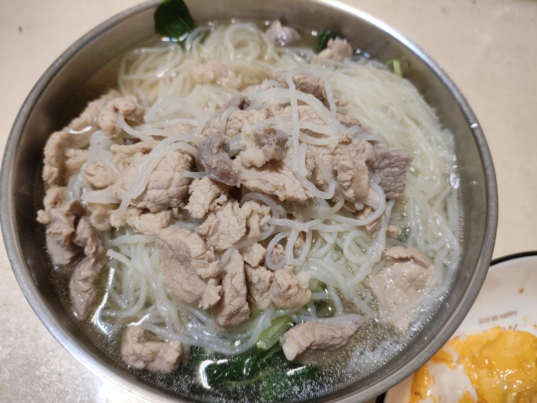瘦肉汤米粉