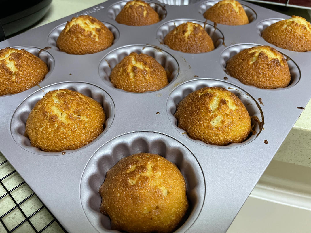 小山进公开食谱-日式超蓬松费南雪，不藏私公开费南雪蓬松的关键