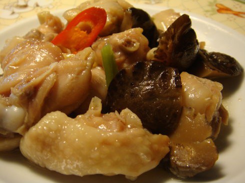 香菇滑鸡的做法