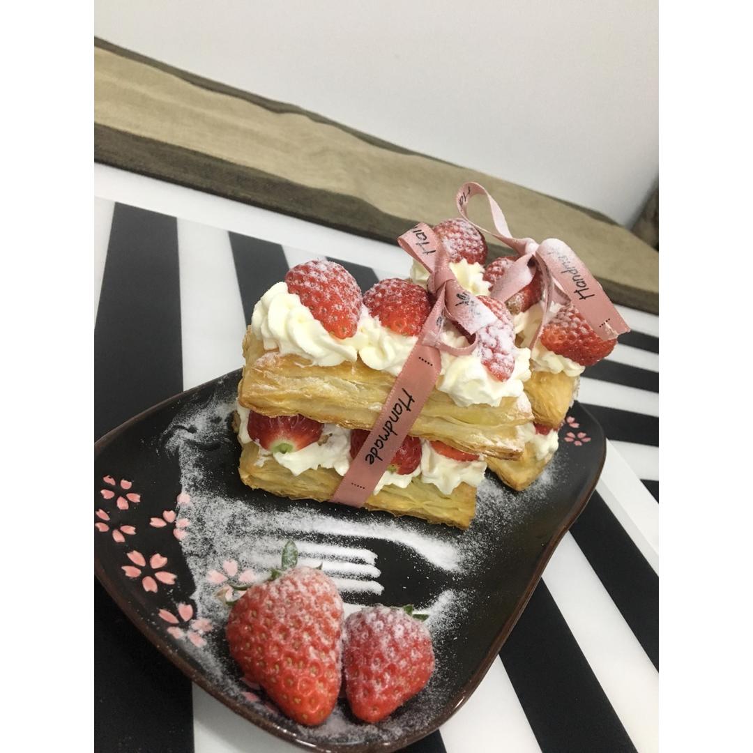 基础千层酥皮做法--附果酱酥、风车酥、蝴蝶酥和羊角酥整形