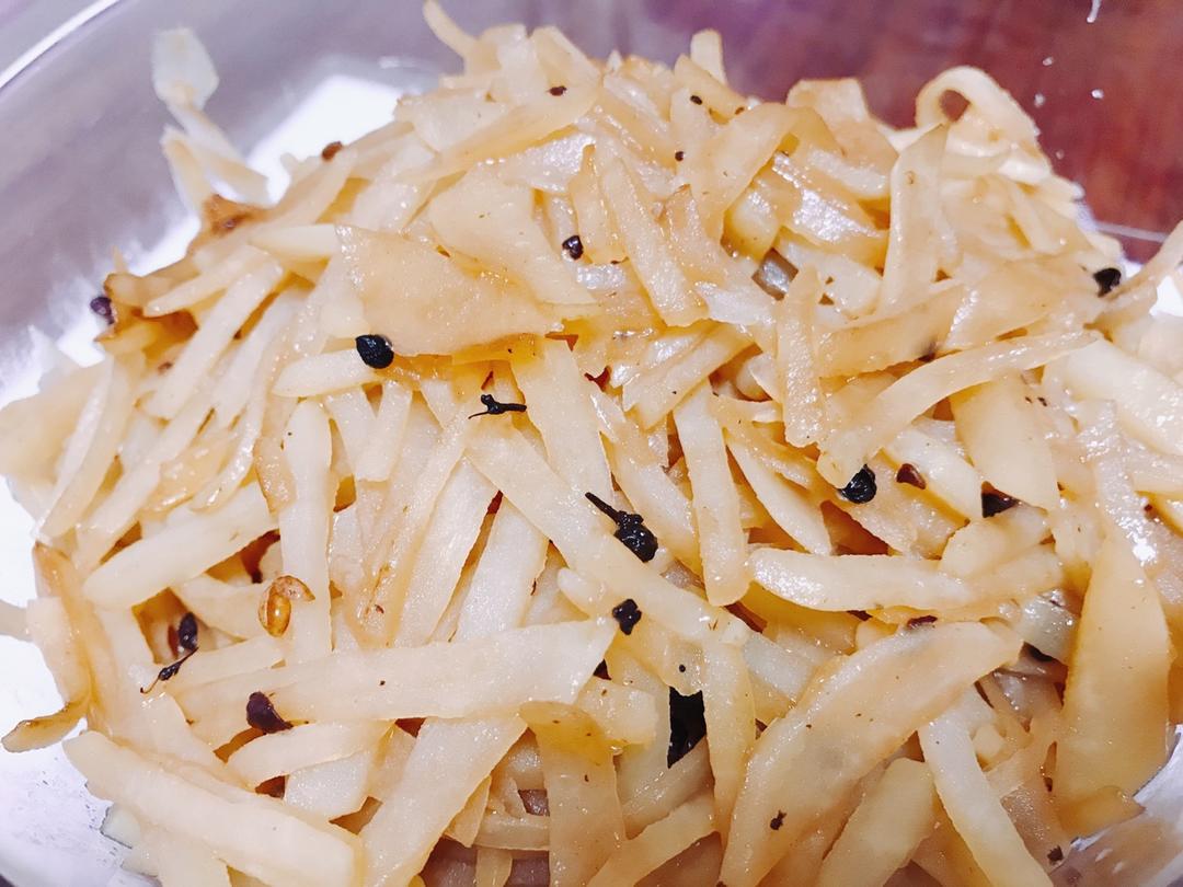 在家也能做出馆子味儿的醋溜/炝炒/酸辣土豆丝（就是那道看似简单，实则步步玄机的土豆丝）