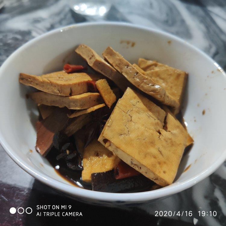 五香卤豆腐