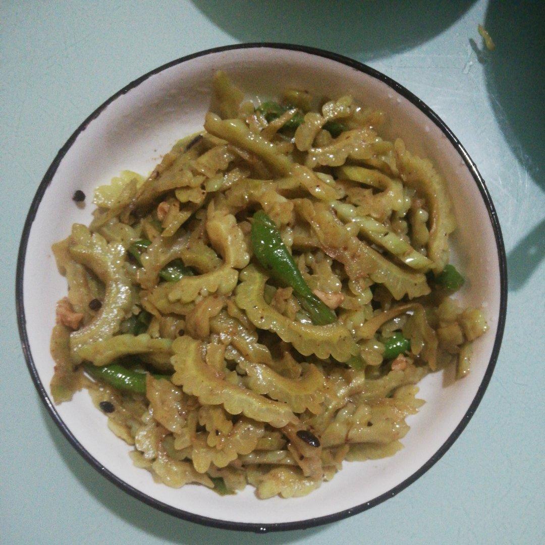 炒苦瓜