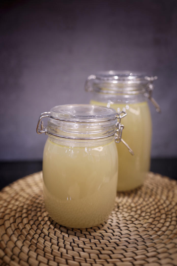 白色鸡高汤 Fond Blanc de Volaile