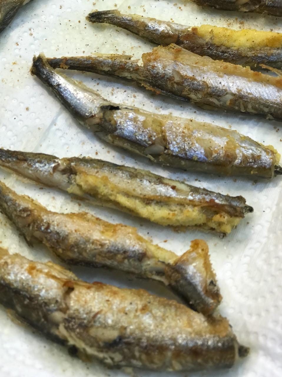 香煎多春鱼及清洗