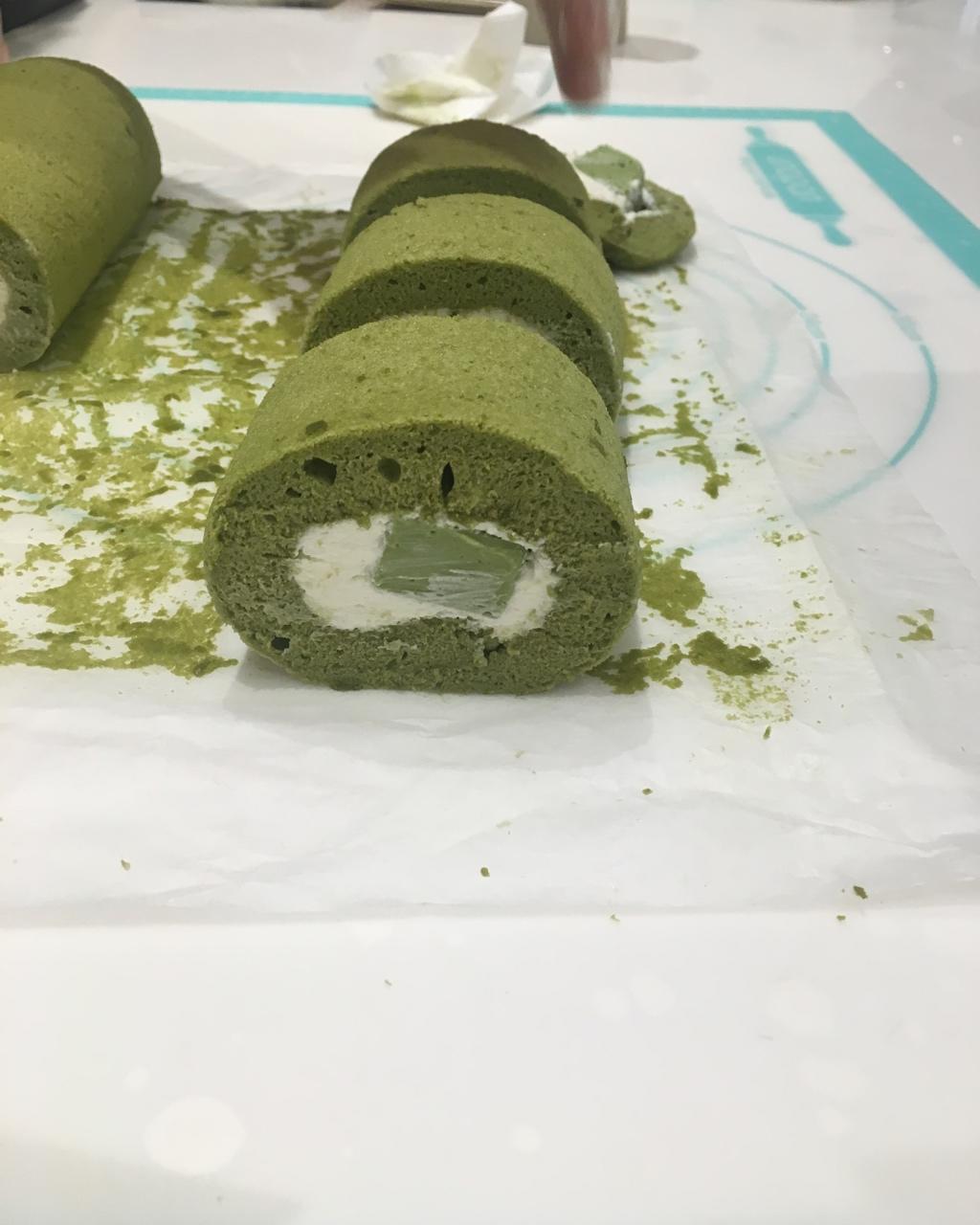 抹茶奶冻蛋糕卷