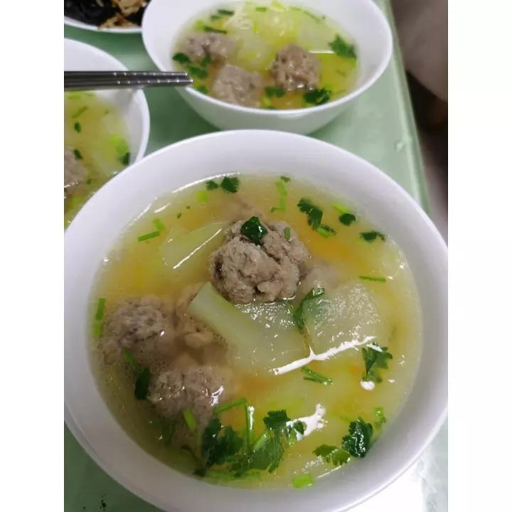 夏天不可错过的家常味--冬瓜丸子汤