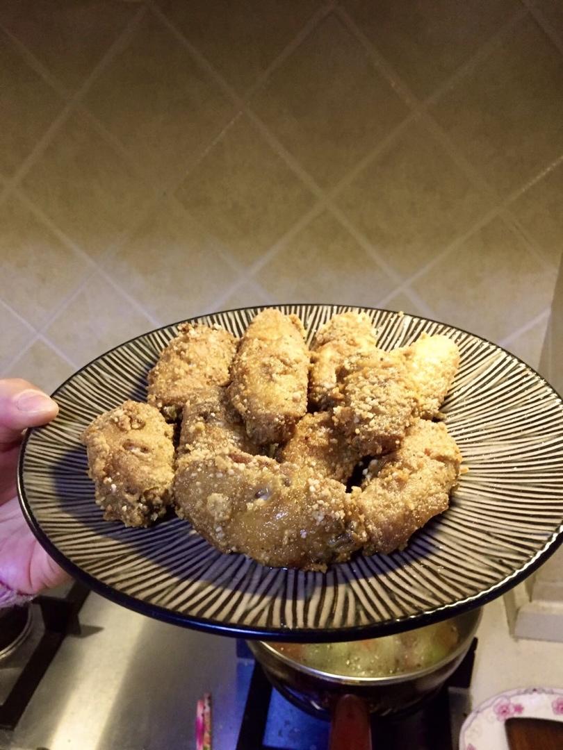 椒盐脆皮鸡翅