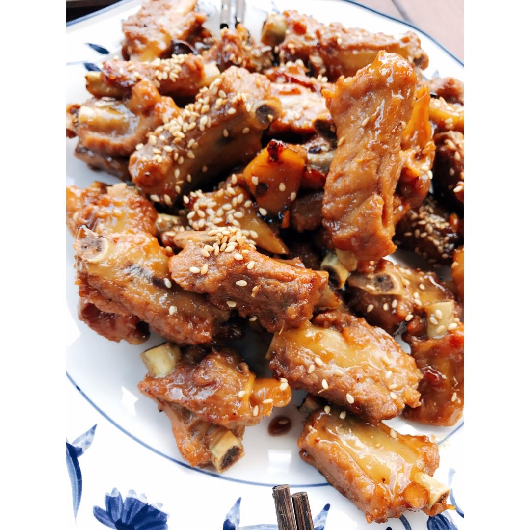 超级好吃的红烧小排