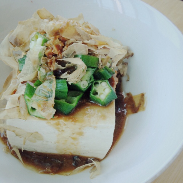 日式秋葵拌豆腐
