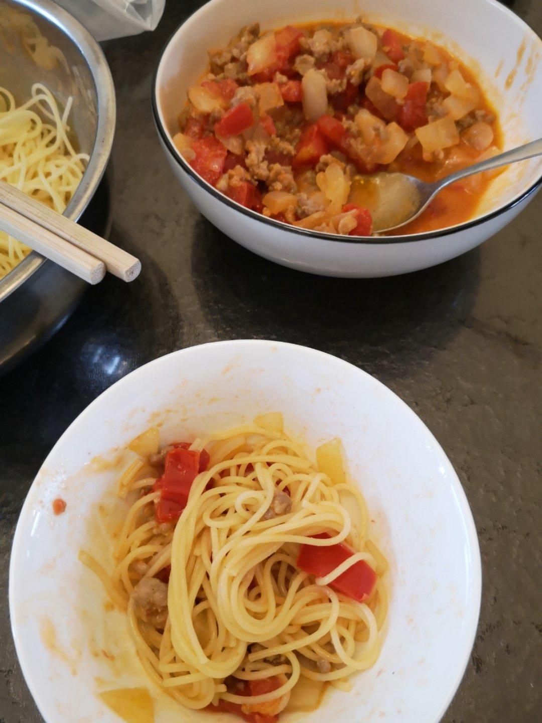 （完胜必胜客的）番茄肉酱意大利面～