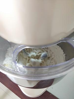 平凡料理の椰香低糖低脂肉松蛋黄酥(黄油酥脆版)的做法 步骤5