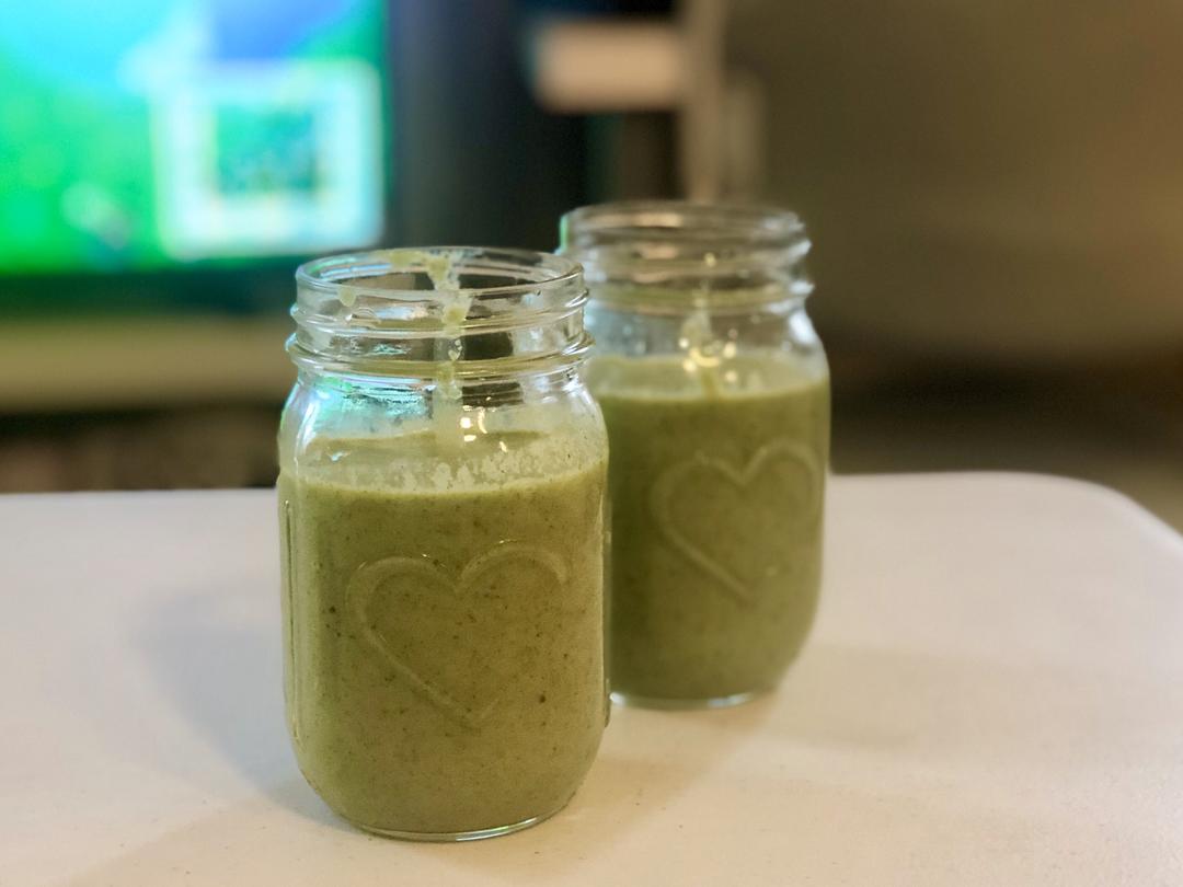 【健康快手】绿色奶昔 （牛油果羽衣甘蓝苹果）Power Green Smoothie