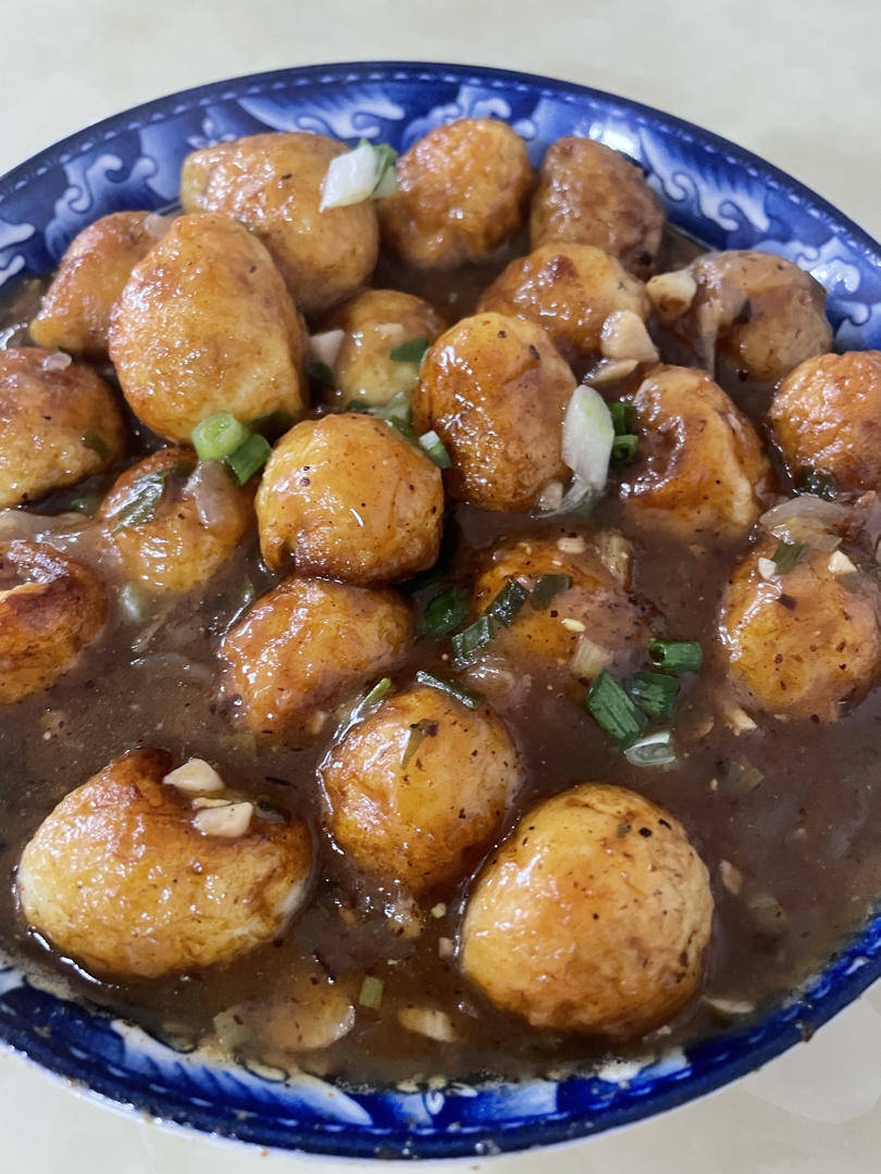 虎皮鹌鹑蛋，一口一个越嚼越香，小孩的最爱