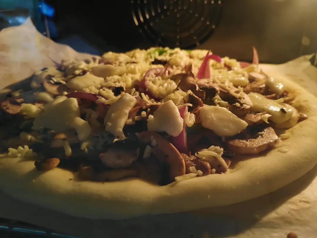 做一张敲好吃的披萨饼底