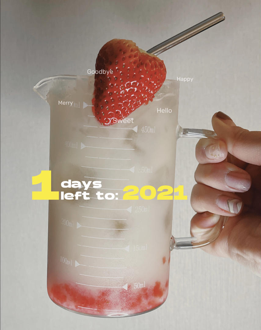 网红饮品-自制草莓雪碧养乐多🍓