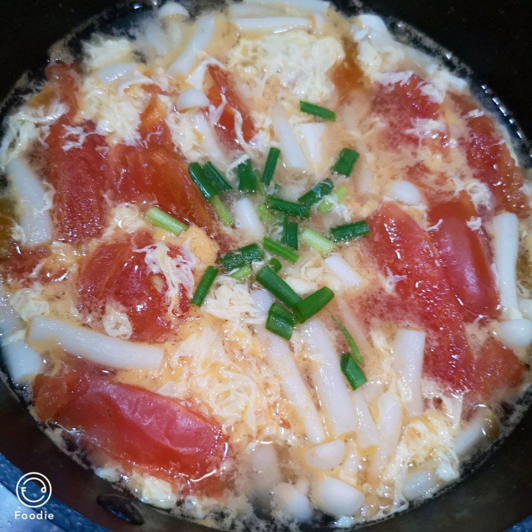 鲜掉眉毛的菌菇豆腐汤