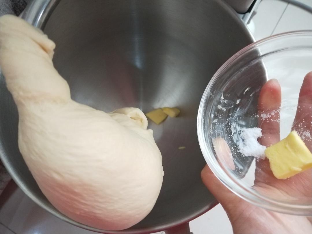 纯奶手撕吐司的做法 步骤1