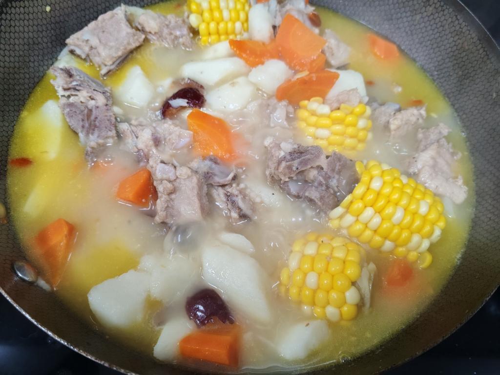 厨师长教你：“山药排骨汤”的家常做法，营养又美味