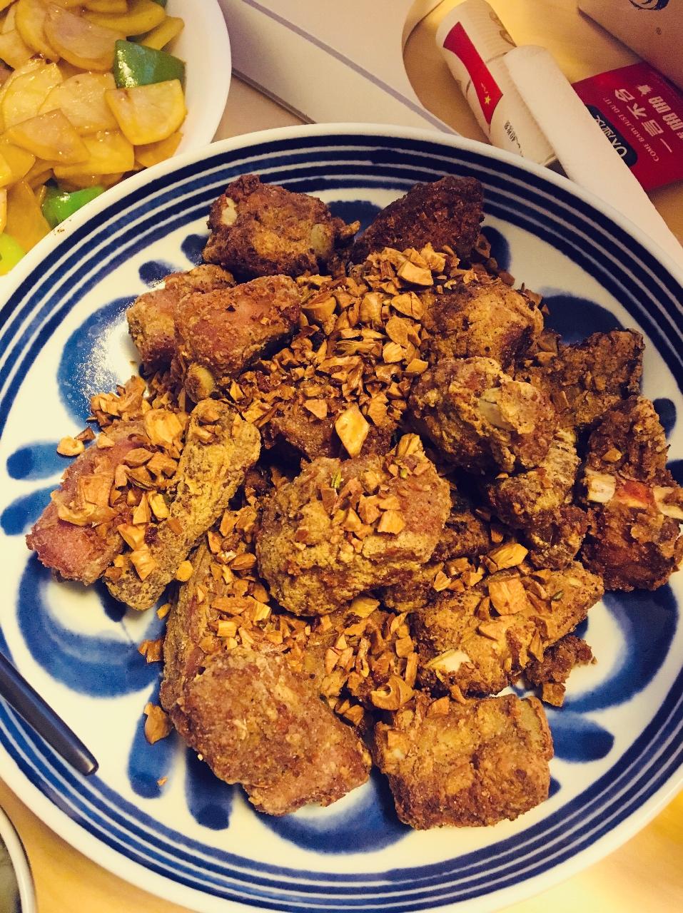 金牌蒜香排骨