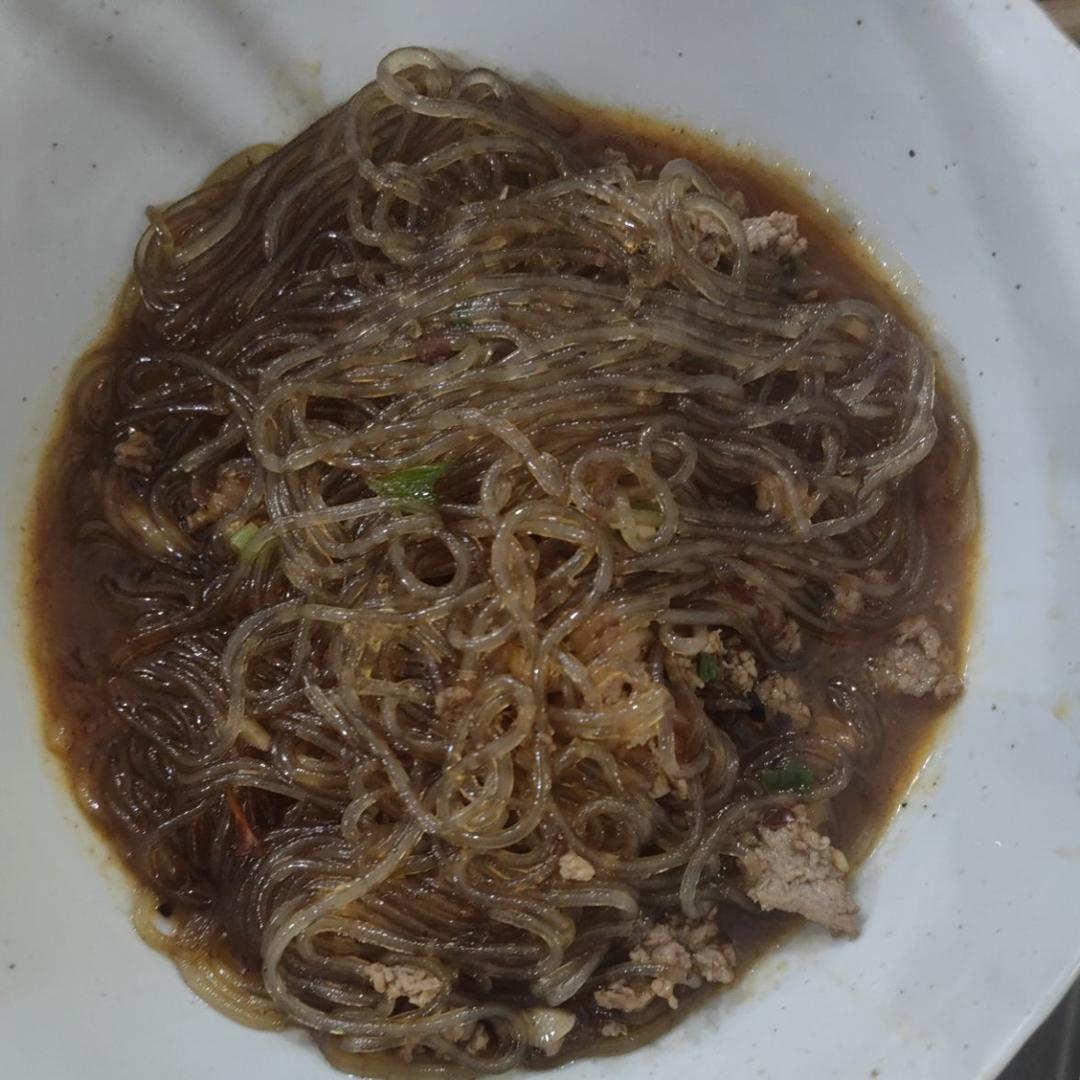 肉沫红薯粉丝煲
