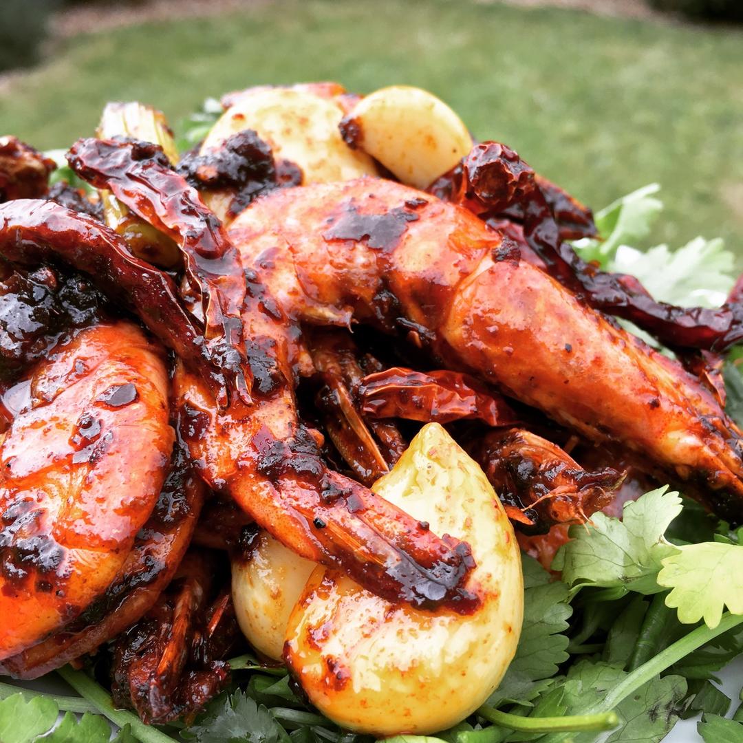 能瞬间引爆味蕾的【香辣干锅虾】