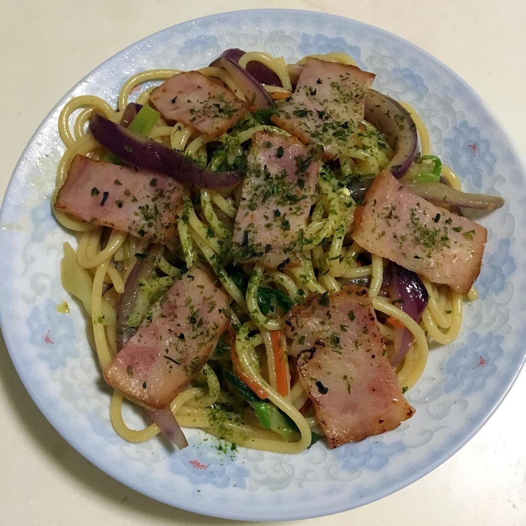 溏心蛋海苔酱油炒面【食材包操作说明】