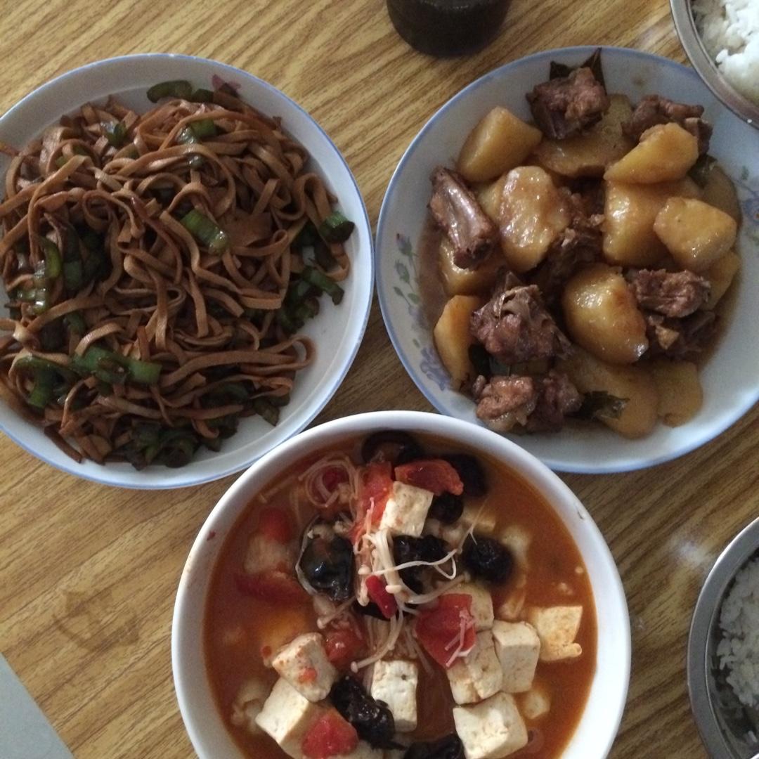 番茄龙利鱼豆腐汤