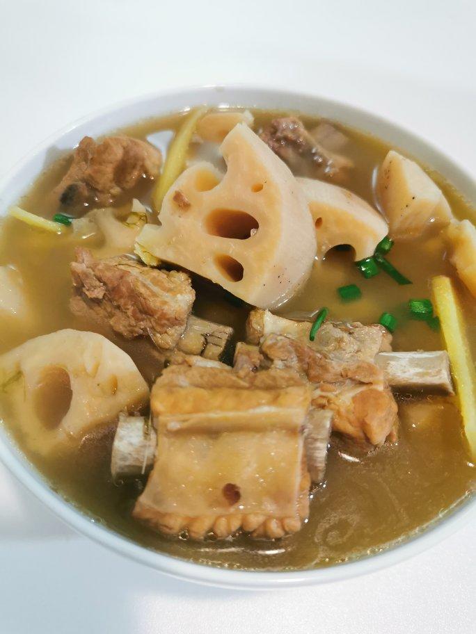 排骨莲藕汤