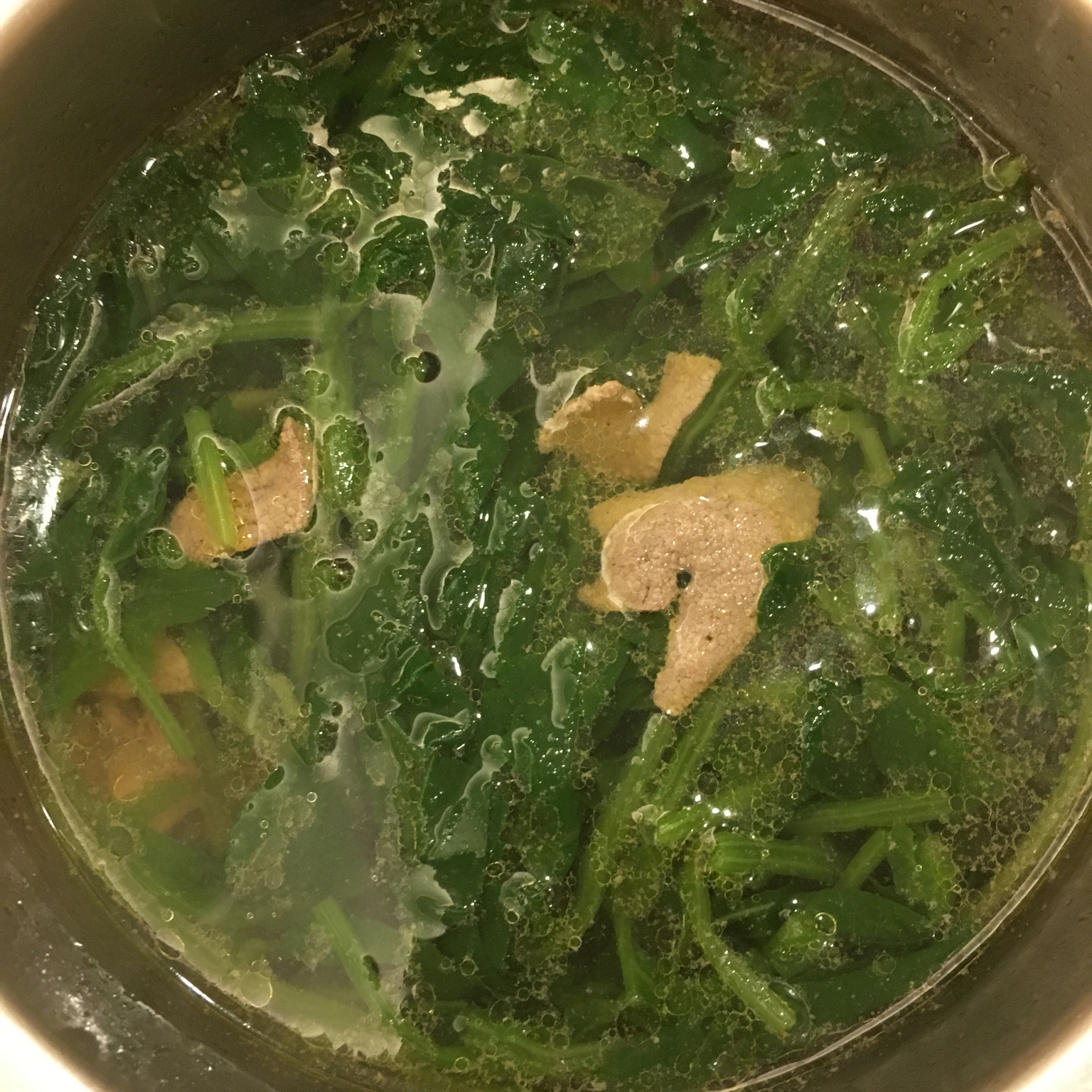 菠菜猪肝汤