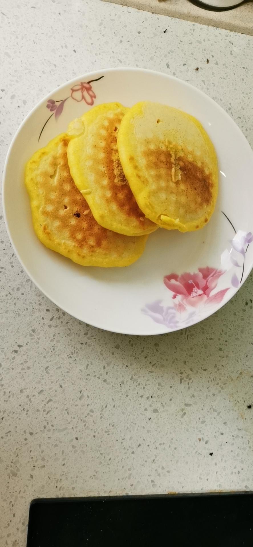 向日葵scy做的牛奶玉米面饼