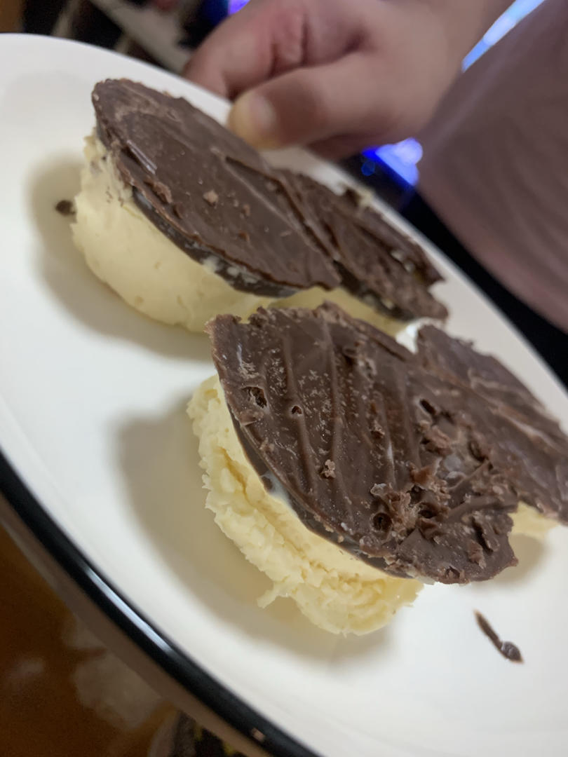 生酮芝士蛋糕脂肪炸弹