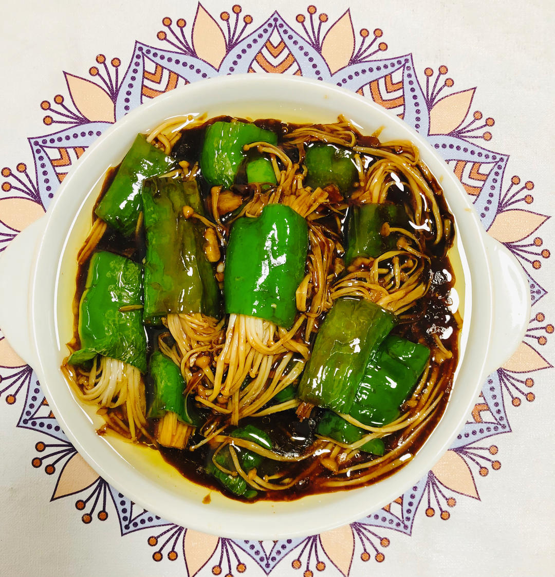 青椒卷金针菇，无敌下饭