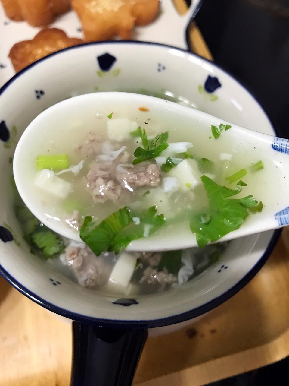 鲜美可口的——西湖牛肉羹