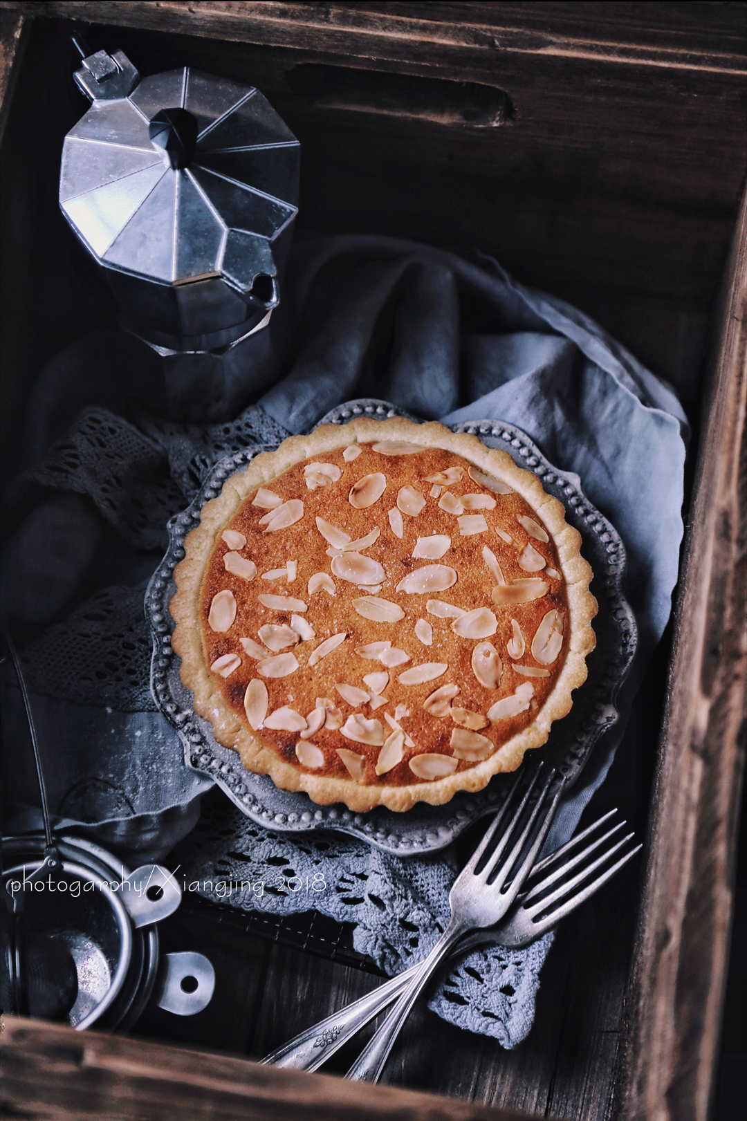 抹香鲸做的杏仁派