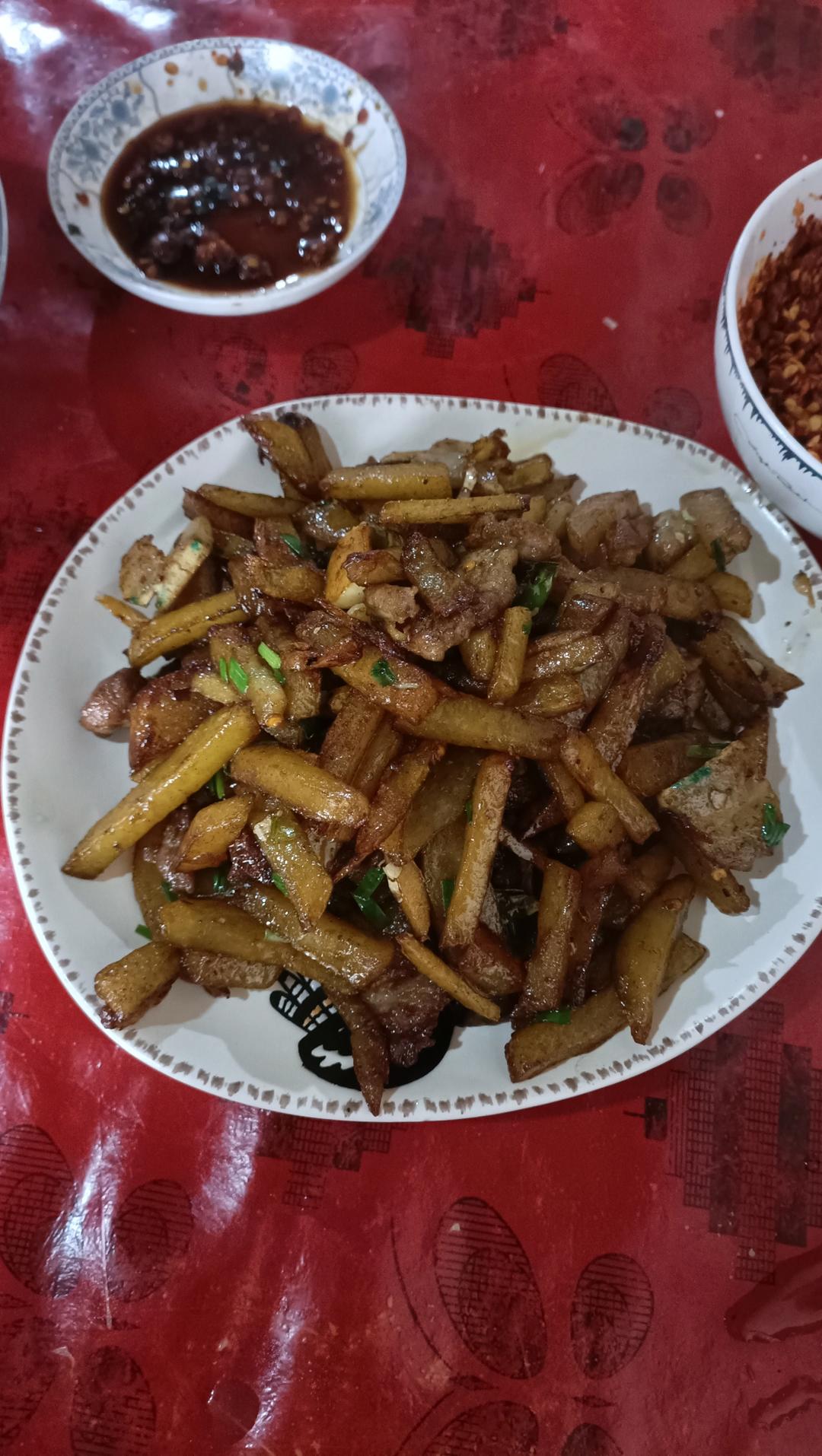 好吃到女朋友再也不会点外卖的天蚕土豆（狼牙土豆也是它）