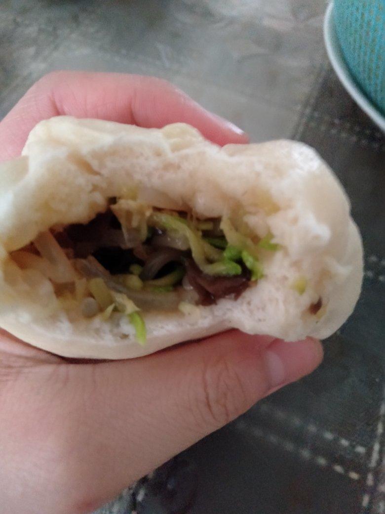 西葫芦鸡蛋包子