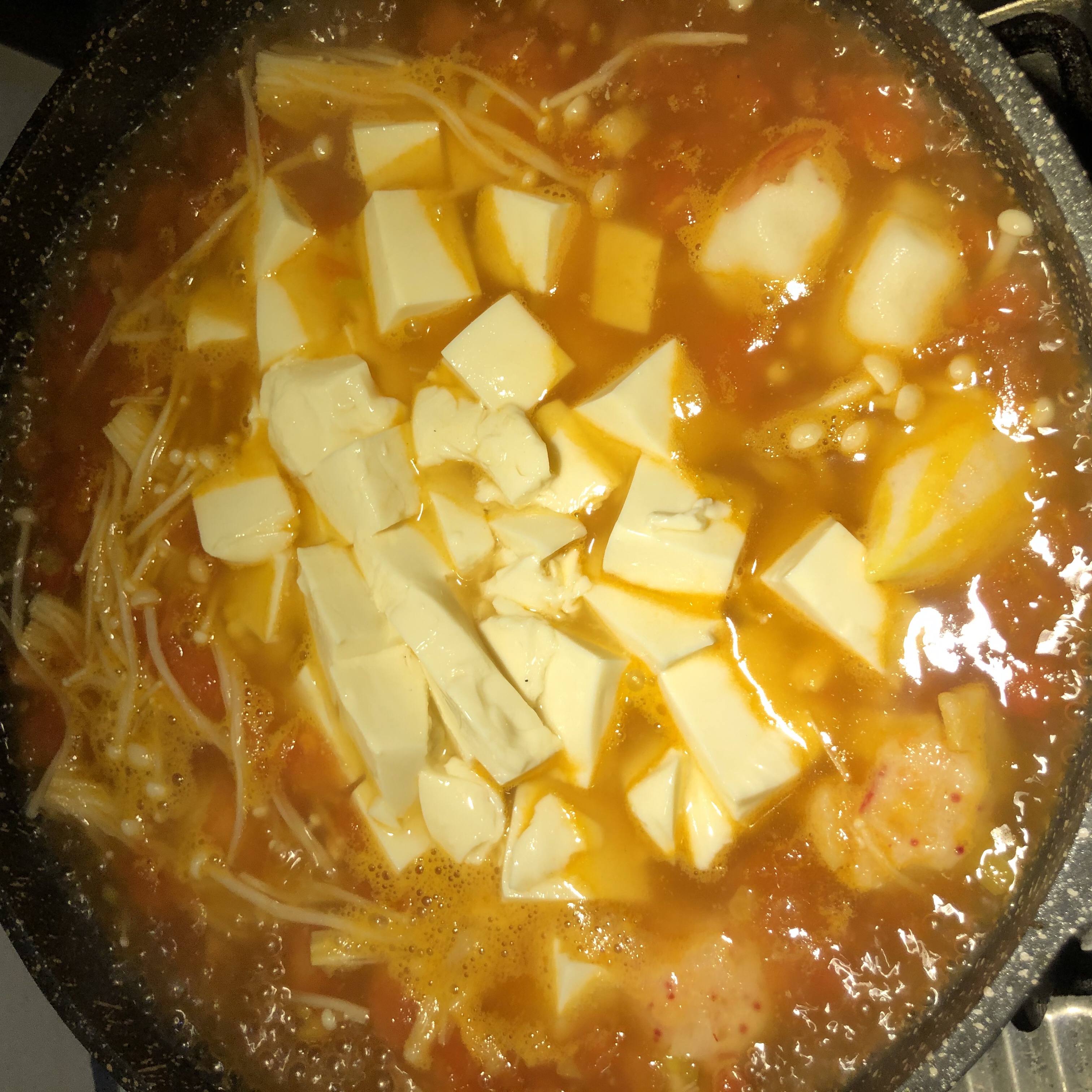 家常番茄酸汤豆腐的做法 步骤5