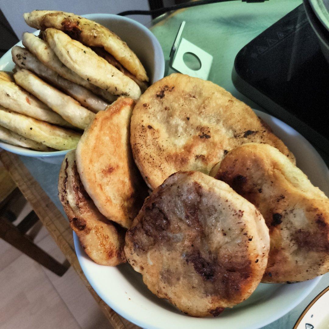 泡泡发面肉饼