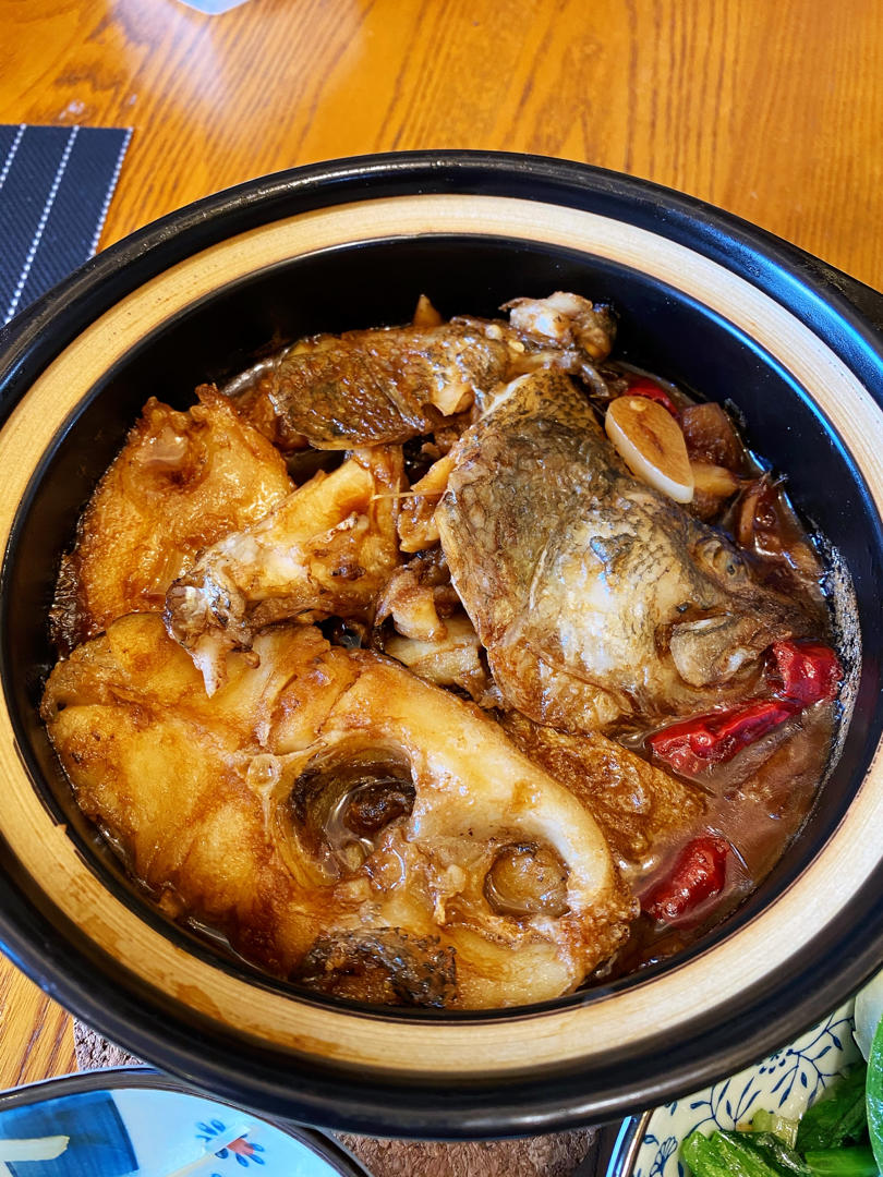 家常砂锅鱼
