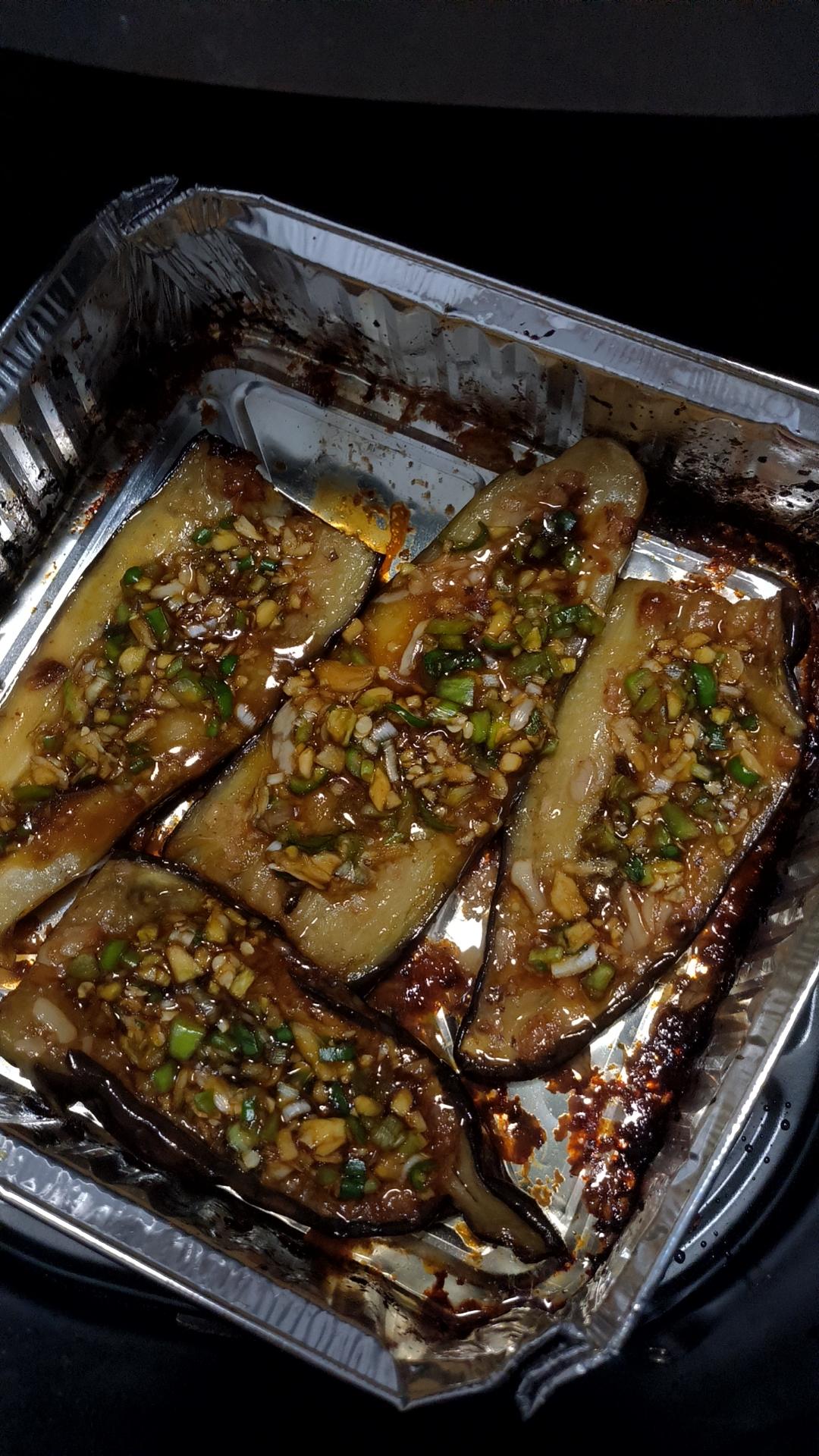 空气炸锅超简单的爆香蒜蓉烤茄子