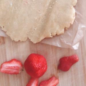【Brunch 】草莓杏仁百里香塔🍓 strawberry almond and thyme tarts的做法 步骤4