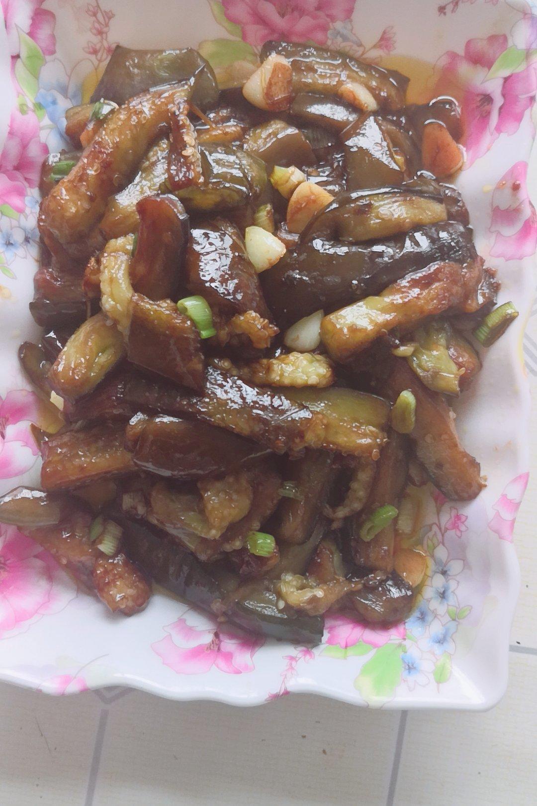 老丁的私房菜-油焖茄子