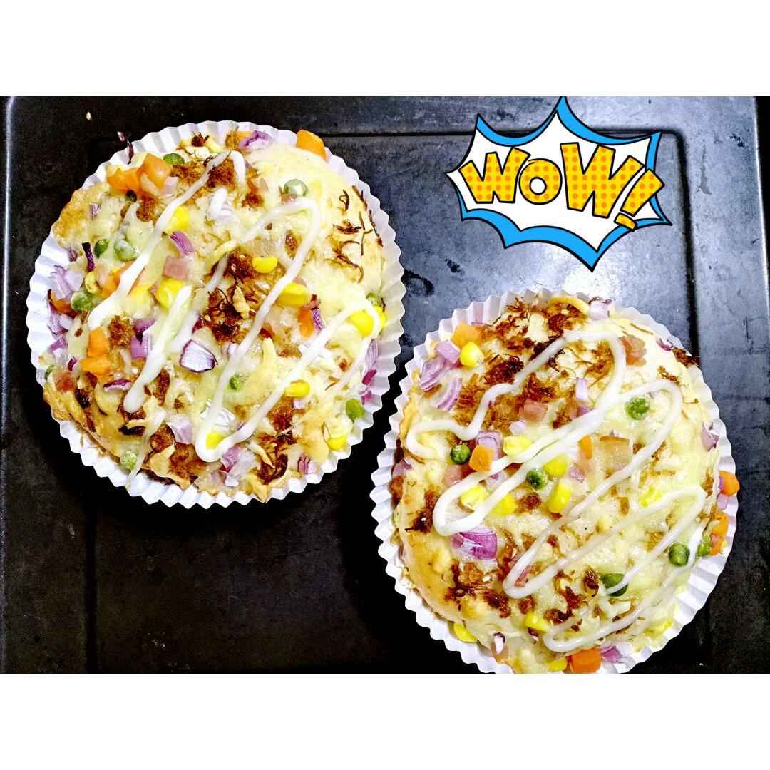 像披萨的辣肉松芝士杂蔬面包