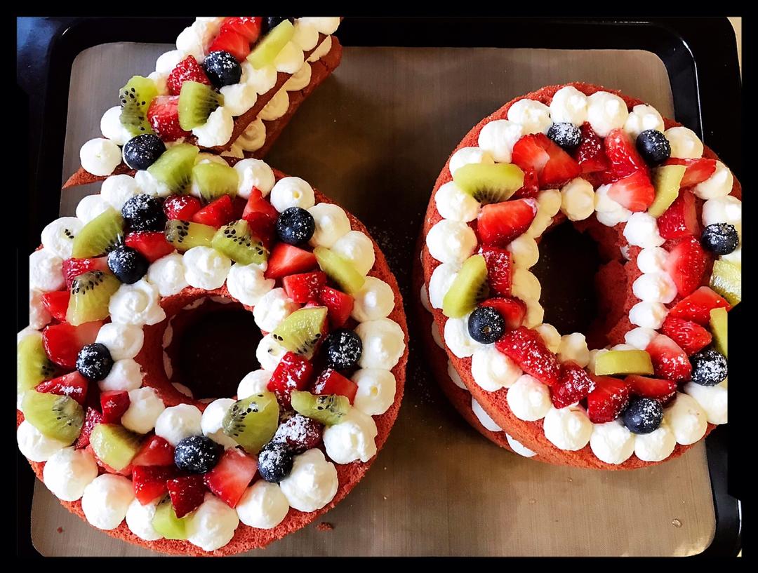 数字蛋糕，几乎零难度