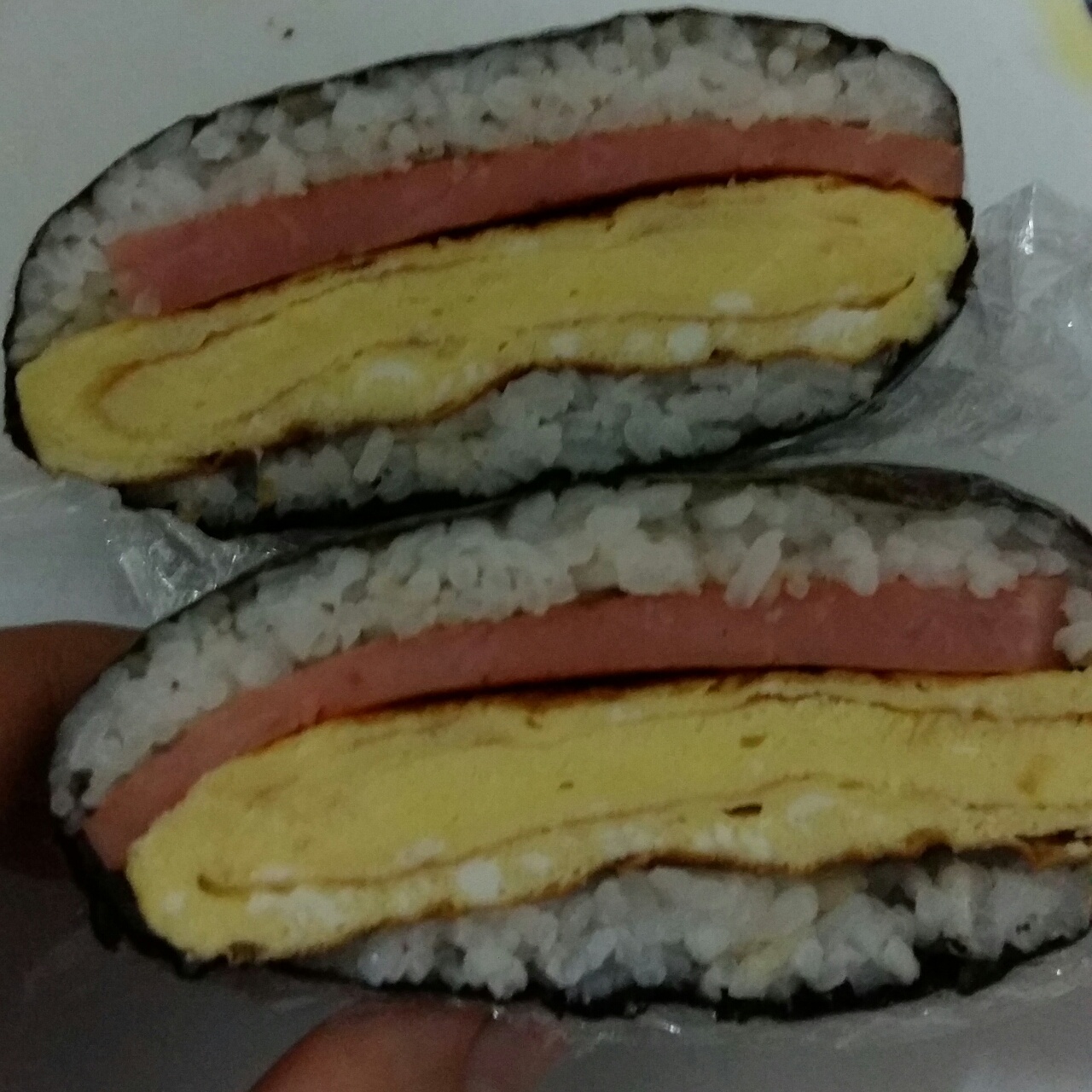 不用捏的饭团(おにぎらず)