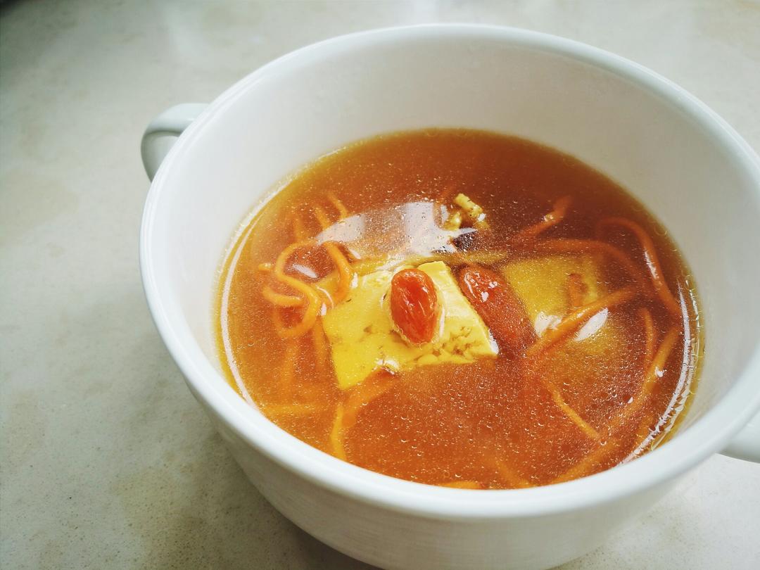 虫草花豆腐汤