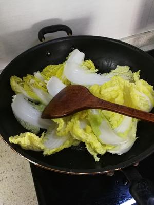 咸肉杂菇炖白菜的做法 步骤5